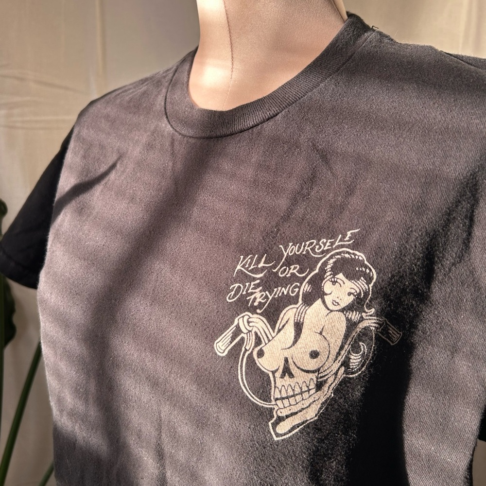 BOOB & BIKER TEE